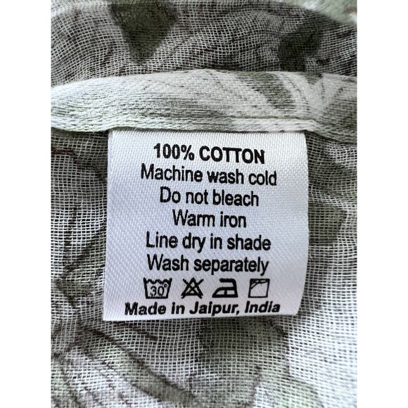 DAUGHTERS OF INDIA Diya Midi Dress in Pistacho Green Size XS - Picture 13 of 16